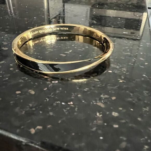 Kate Spade New York Black Enamel and Gold Tone Wave Twist Bangle Bracelet - Picture 11 of 11